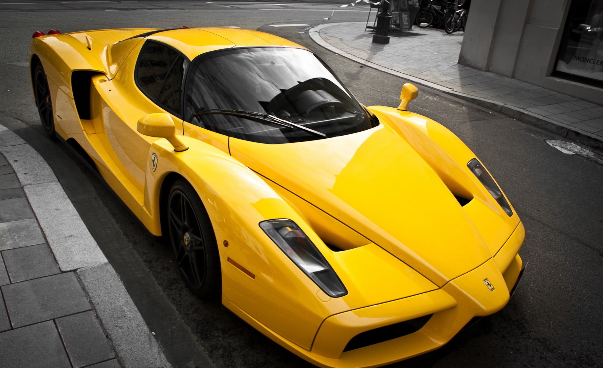 ferrari enzo prestigieux jaune ferrari supercar tuning