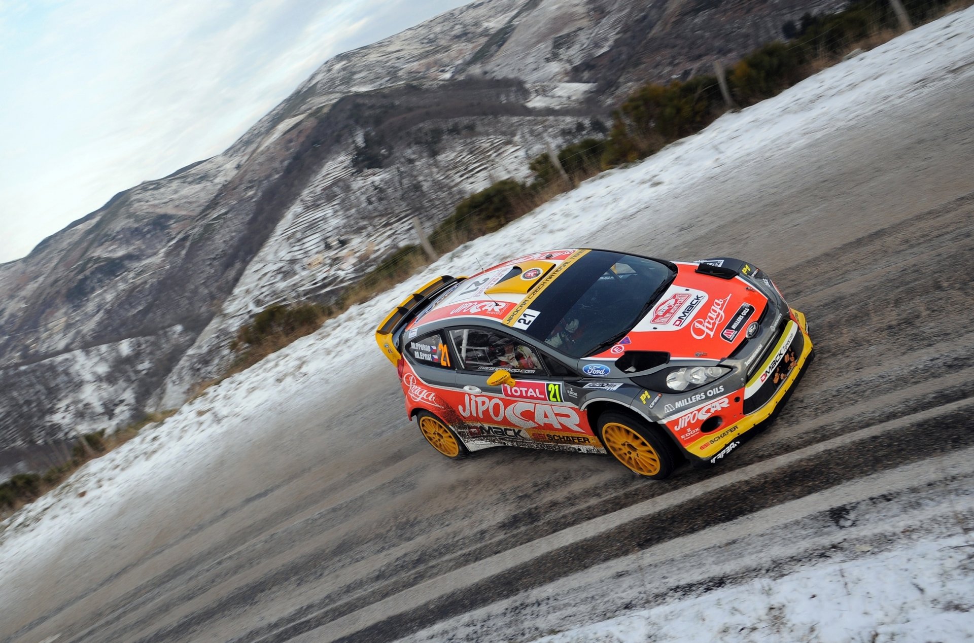 ford fiesta wrc rajd monte carlo przód droga wyścig