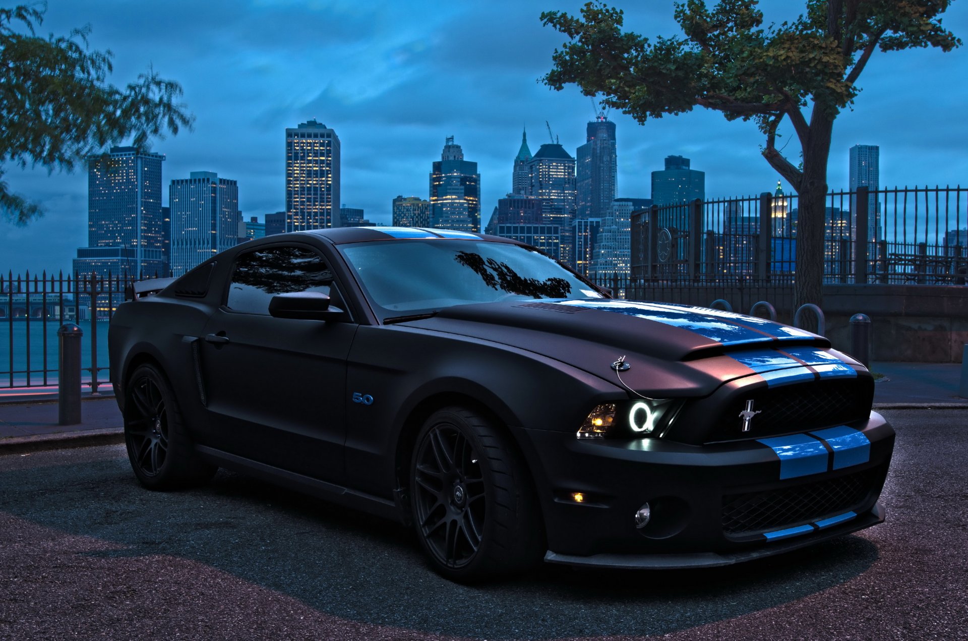 ford mustang negro tuning