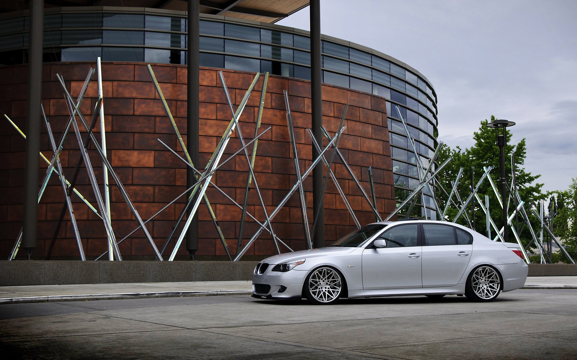 bmw seria 5 tuning bmw sedan budynek