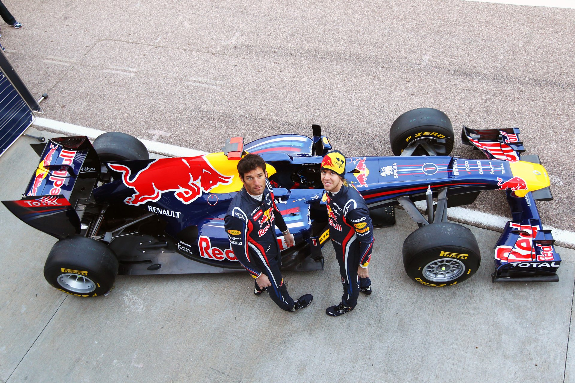 mark webber red bull red bull bolide sebastian vettel