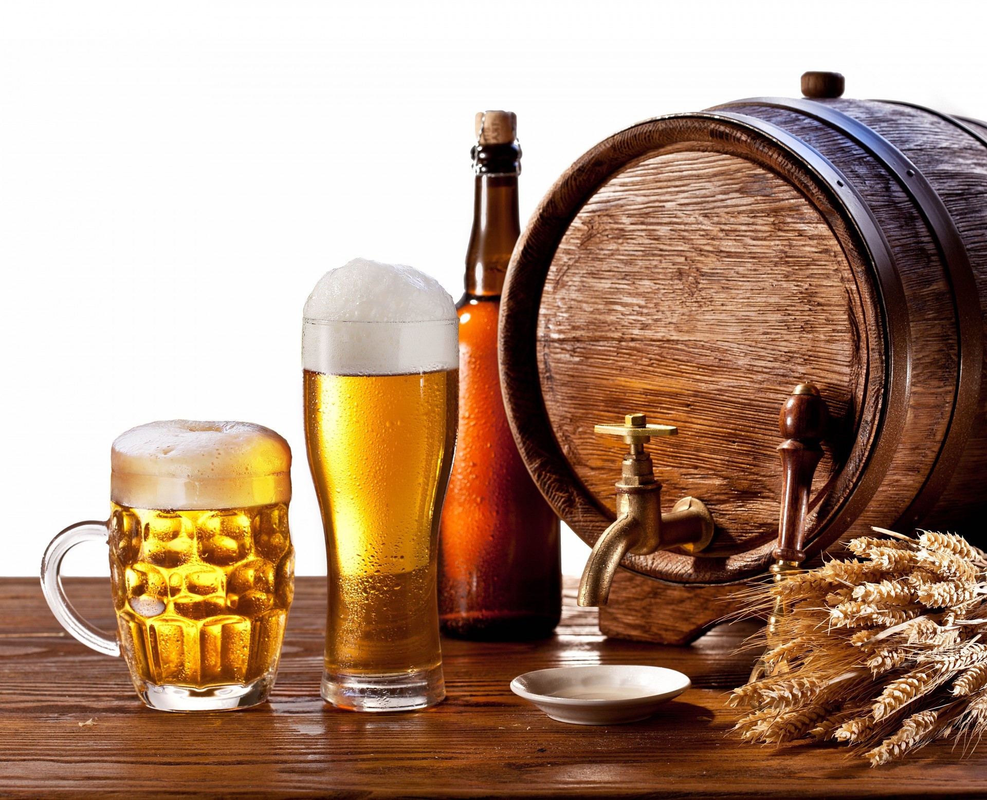 barrels a bottle falls foam saucer glass white background ears crane table composition beer