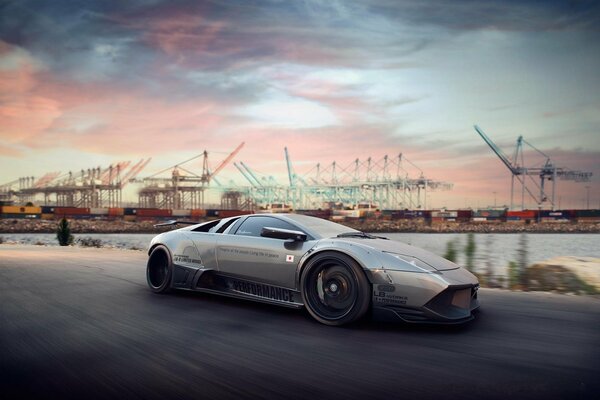 Avant le chantier près de la rivière Lamborghini vue de face