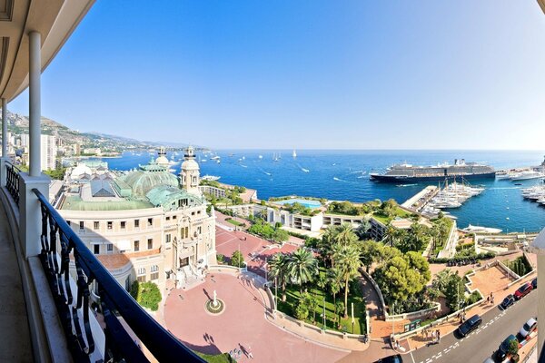 Ocean view from the balcony of a hotel in Monaco