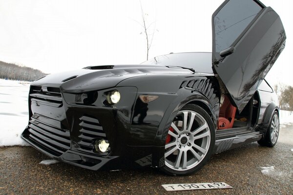 Tuned black Lada Shark