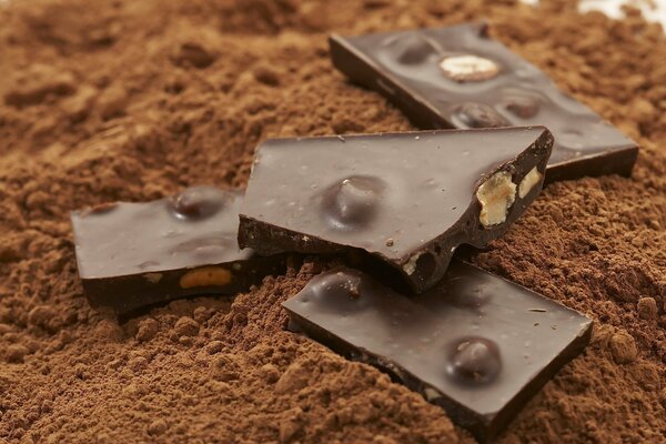 Cioccolato per colazione, pranzo e cena