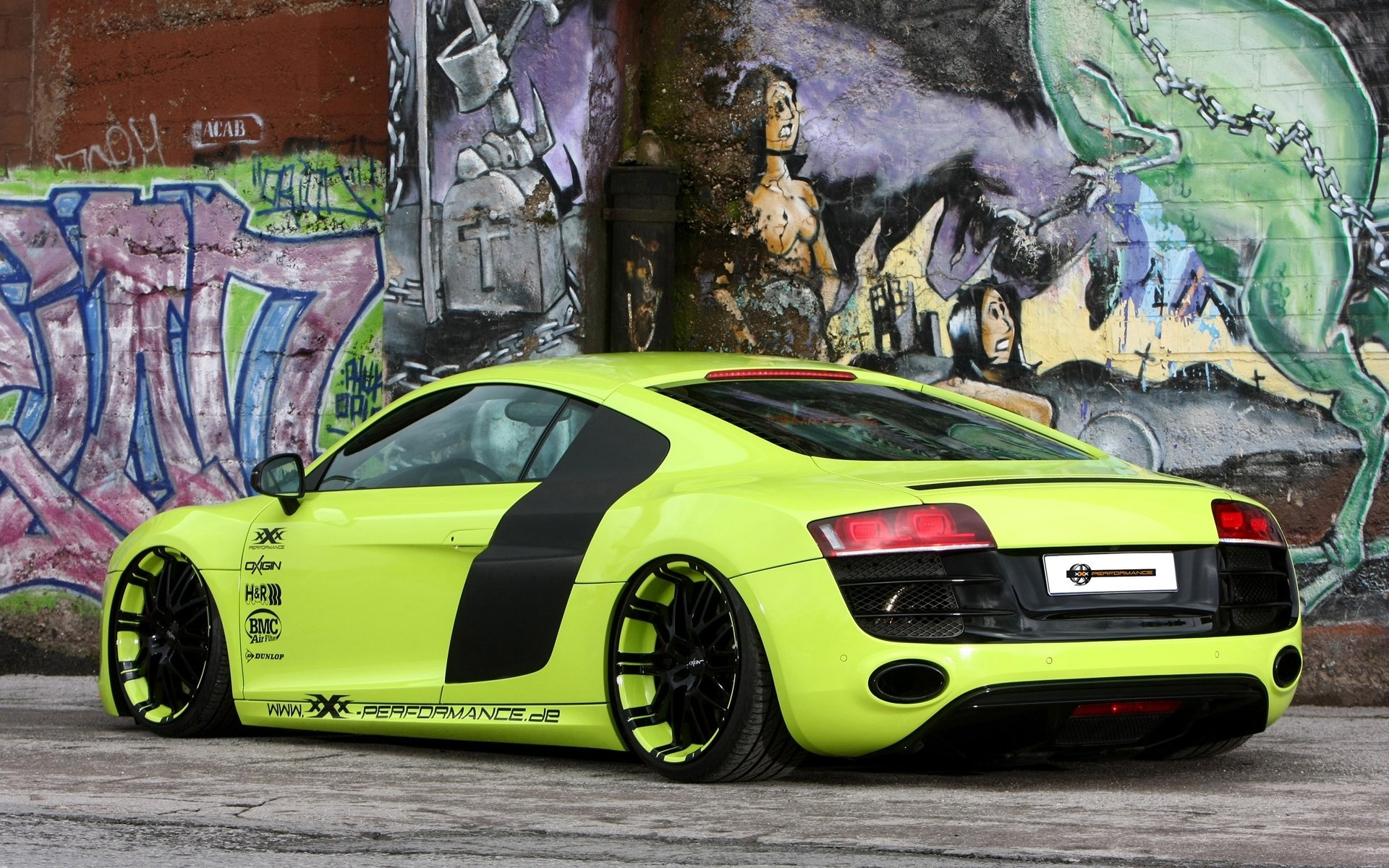 xxx prestazioni audi r8 v10 audi r8 v10 supercar vista posteriore tuning cerchi parete grafite sfondo