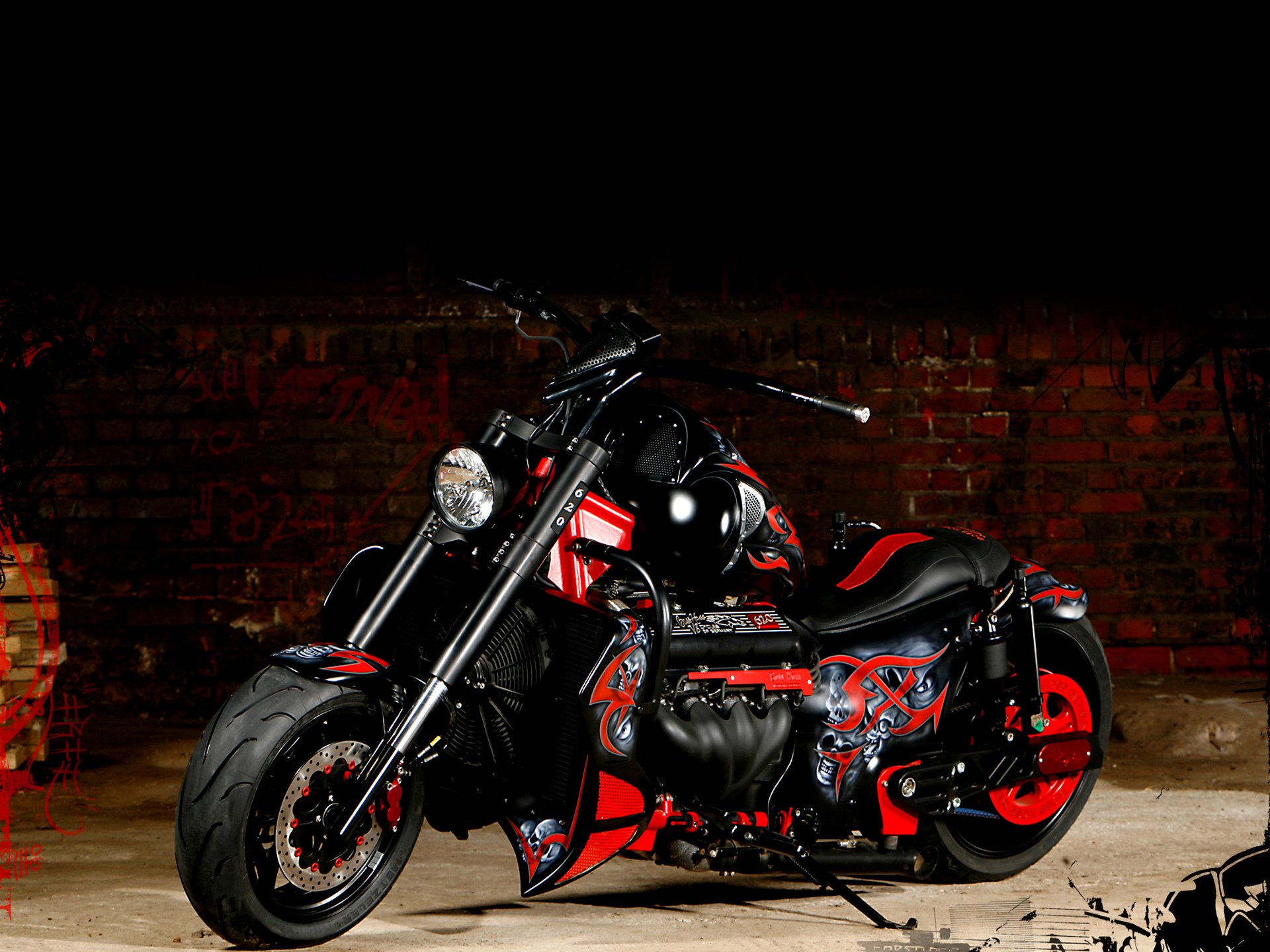 motocicleta boss hoss negro rojo aerógrafo