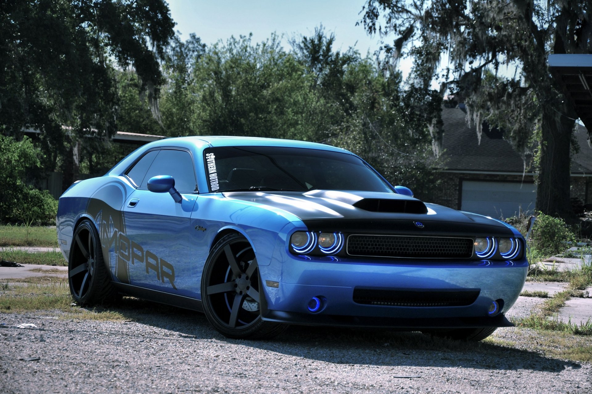 esquiver challenger auto voitures tuning arbres