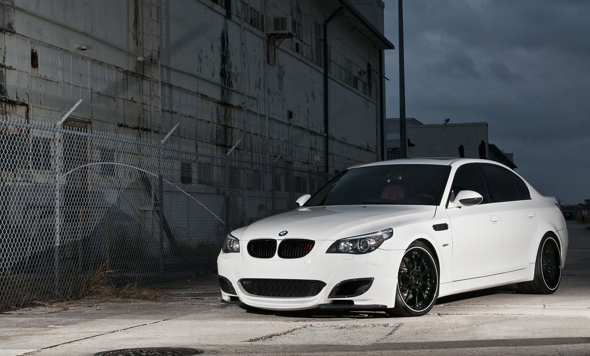 bmw m5 e60 white bmw fence barbed wire