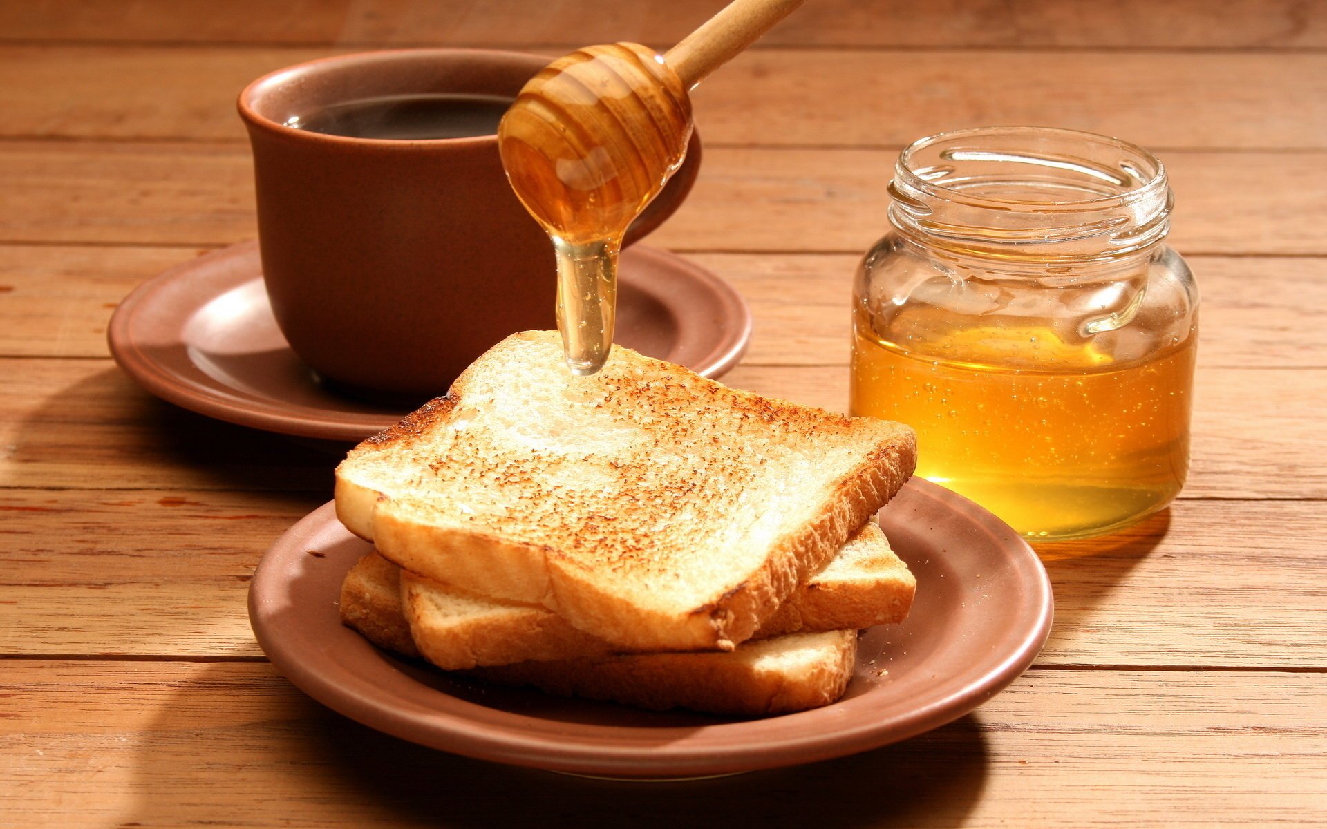 repas toast appétissant miel thé tasse petit déjeuner pot café