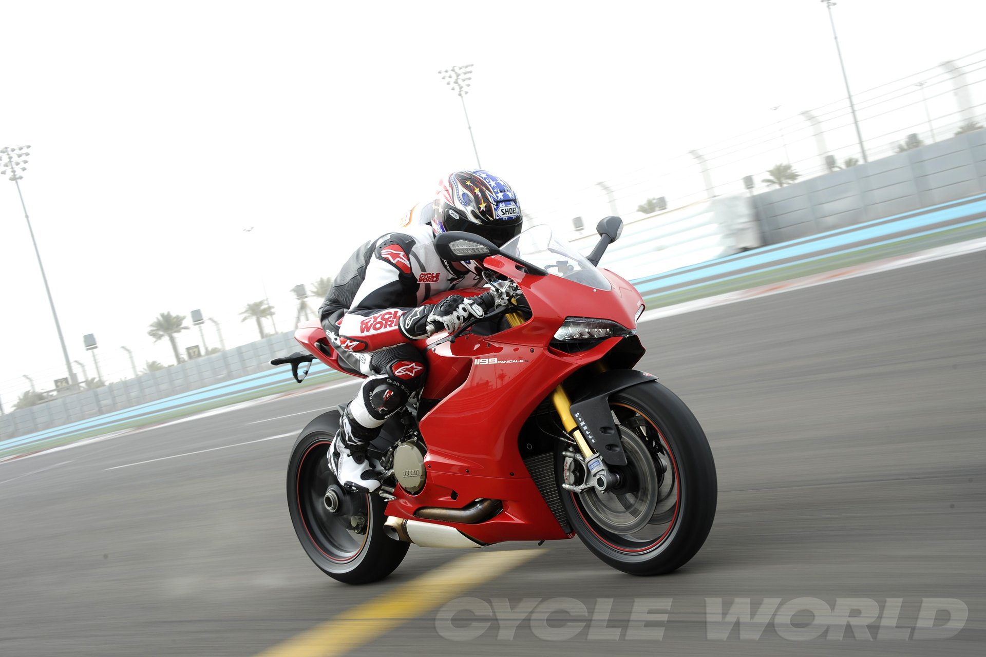 motocicleta ducati panigale velocidad corredor