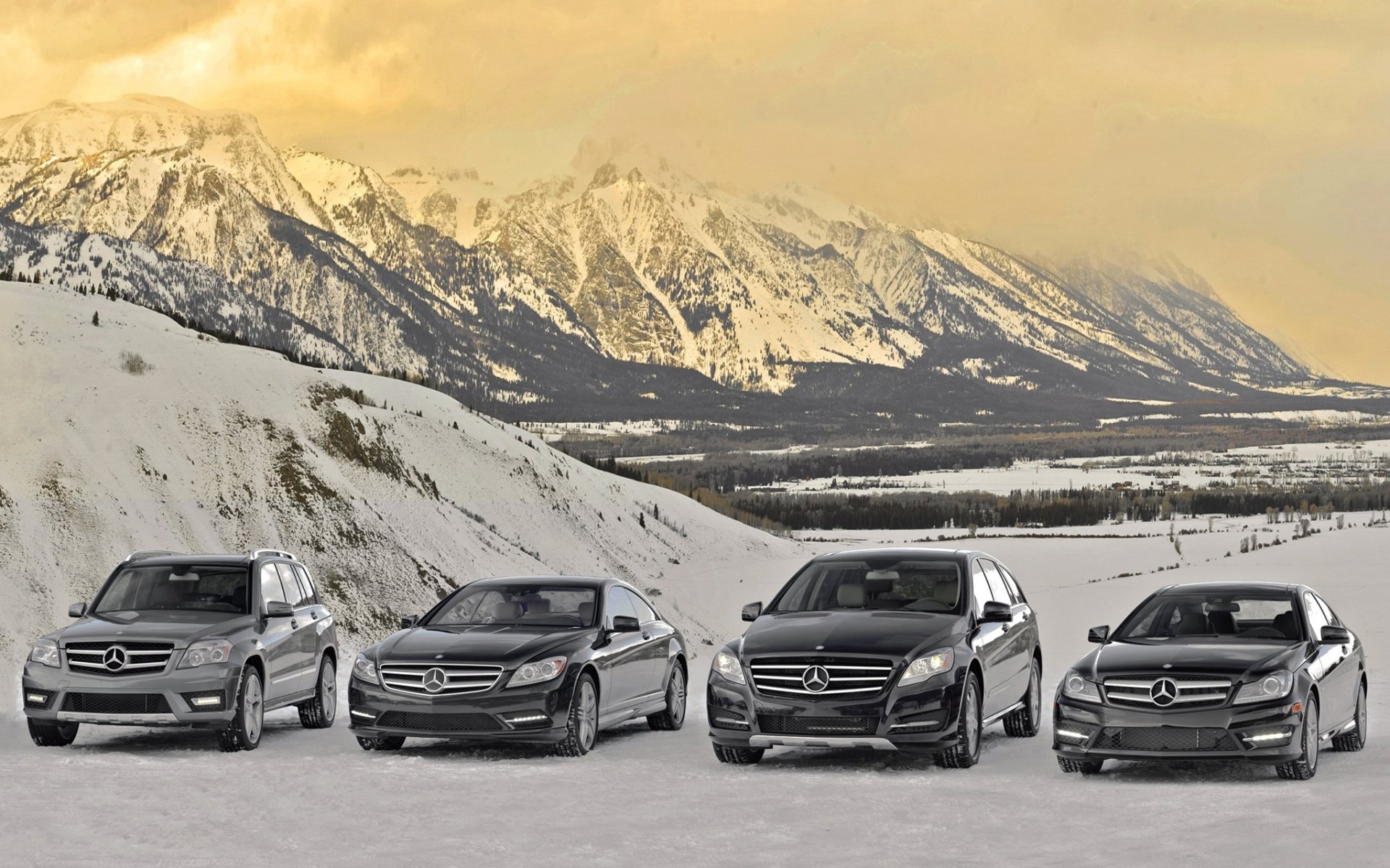 mercedes-benz glk-klasse cl-klasse r-klasse mixed mercedes range mountain snow