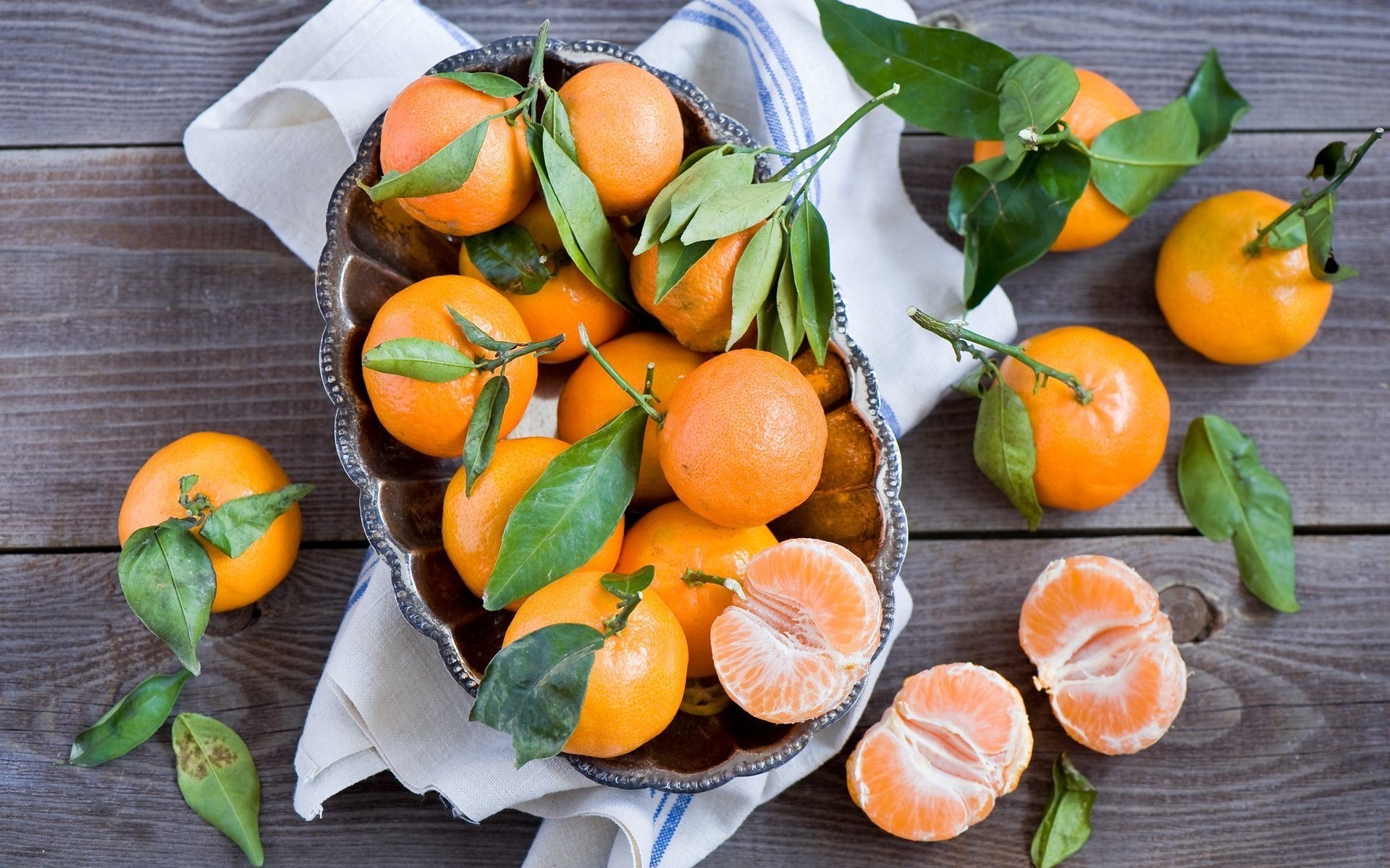 mandarinas hoja mesa toalla fruta