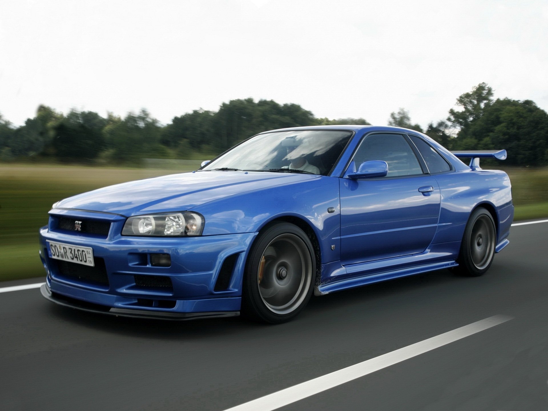 nissan orizzonte gt-r v-spec nissan skyline gtr r34 blu auto sportiva auto leggendaria strada