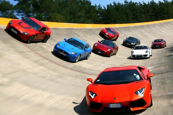 Courses de voitures mixtes supercars