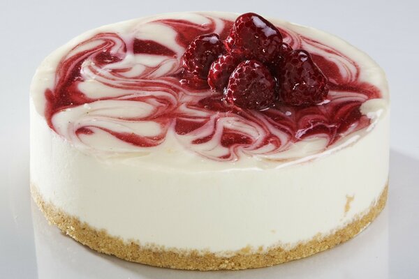 Cheesecake alla crema di lamponi per colazione