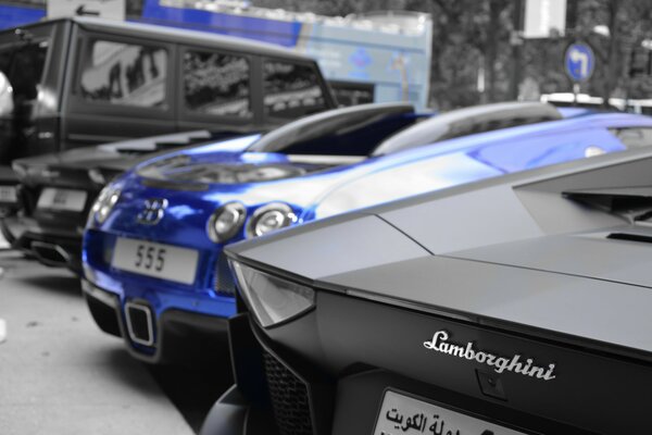 Desktop-Hintergründe, auf denen du eine Kombination aus Lamborghini, aventador, lp -700, matt, schwarz, bugatti, veyron, mercedes, g55, amg, mercedes kombinierst