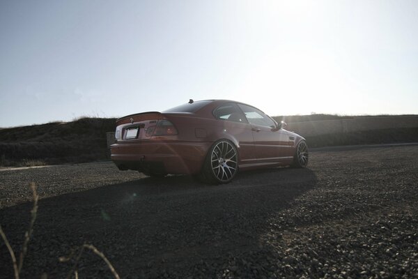 Voiture de sport rouge BMW