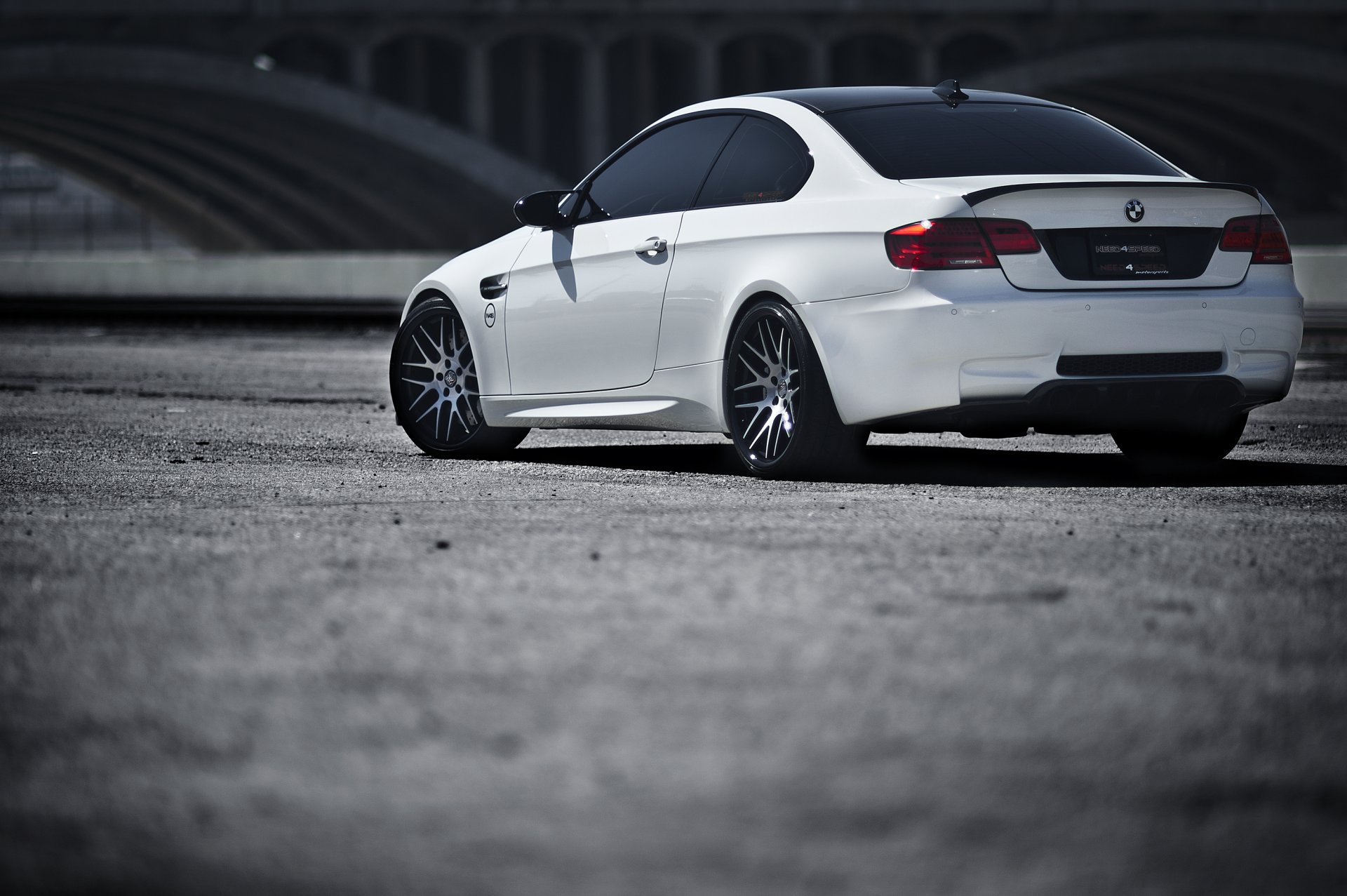 bmw m3 e92 white wheels bmw rear view