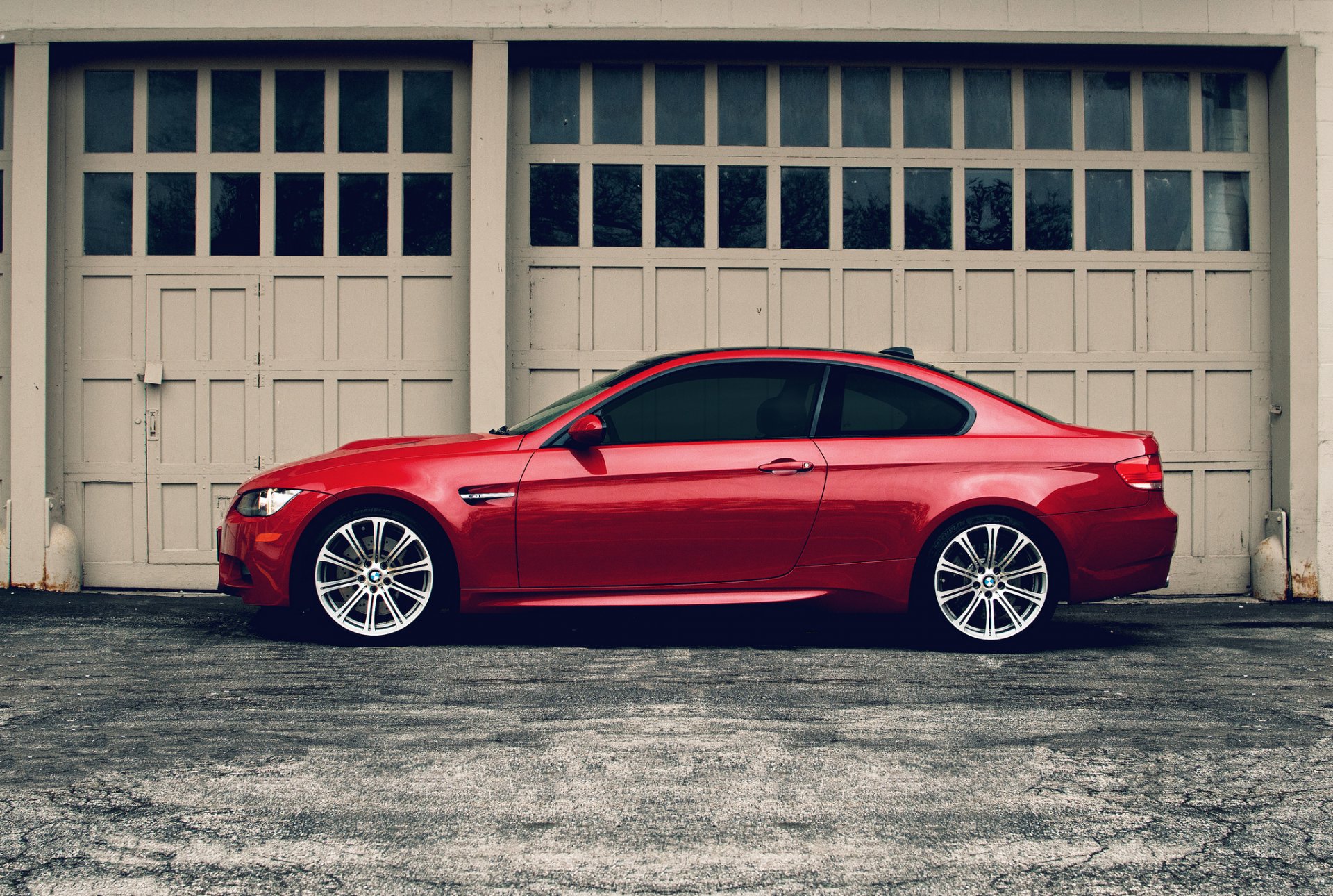 bmw m3 e92 red bmw red