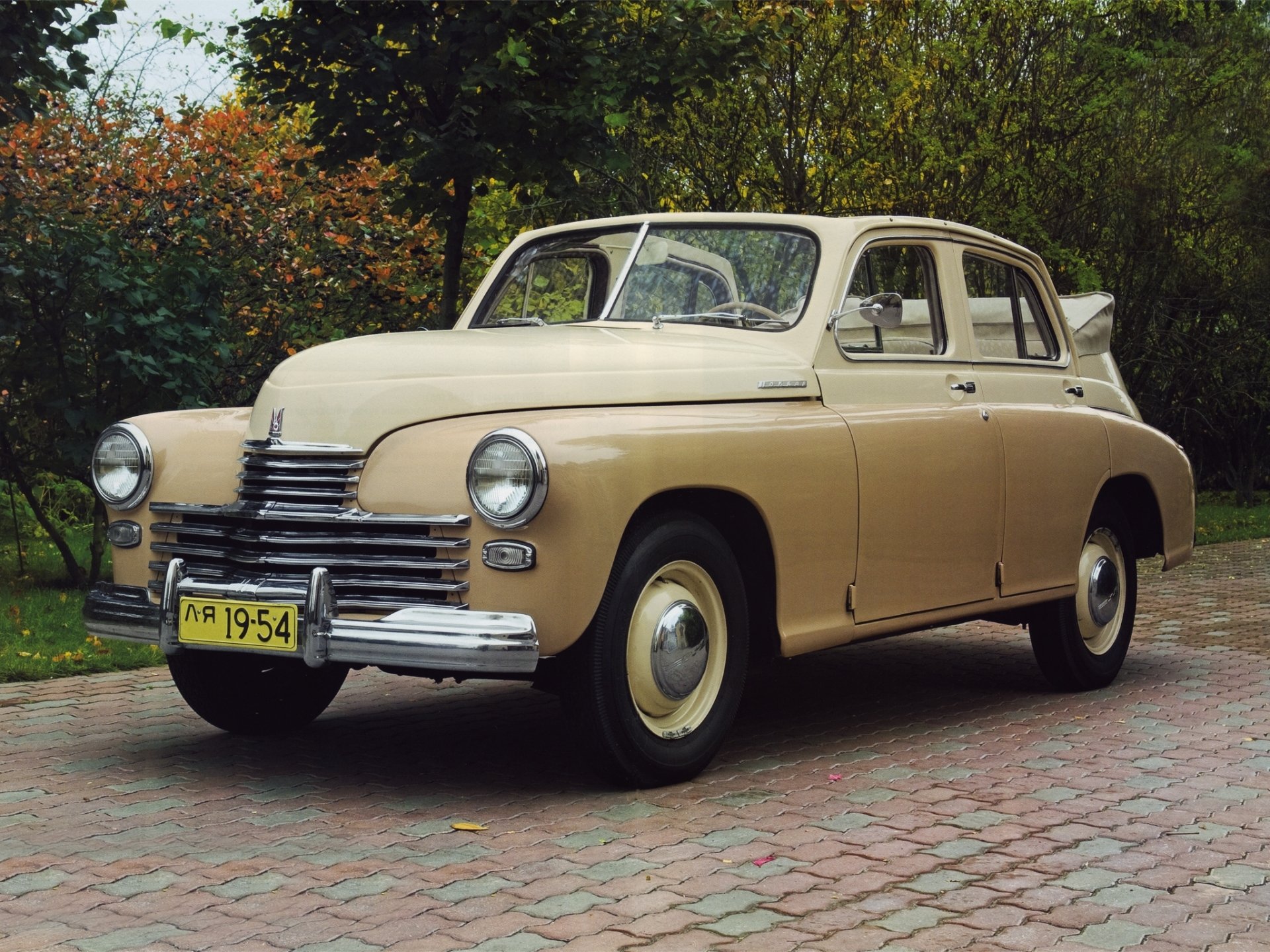 gaz m-20 victoire cabriolet 1949 classique avant beige fond