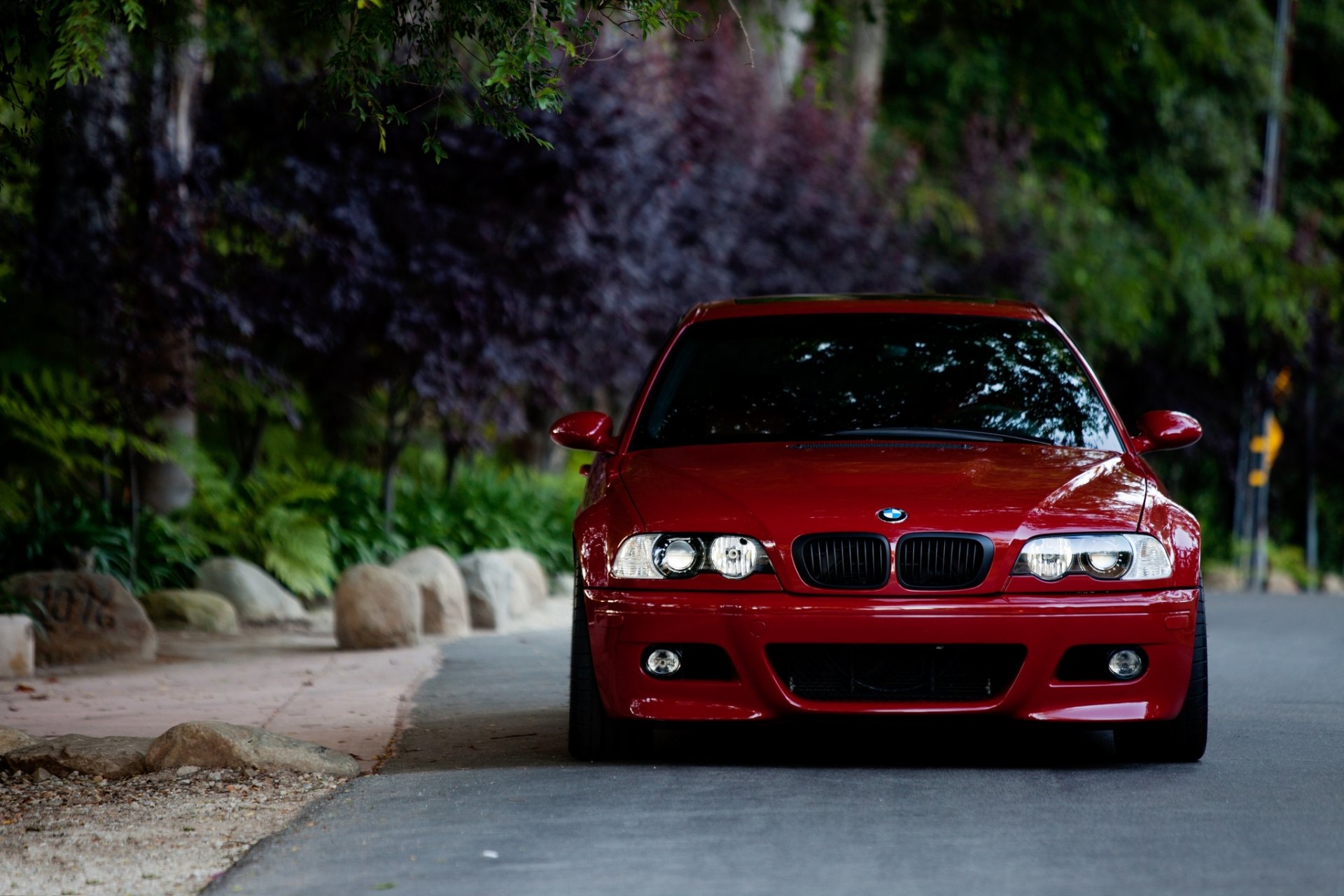 bmw m3 e46 rojo rojo frente carretera piedras