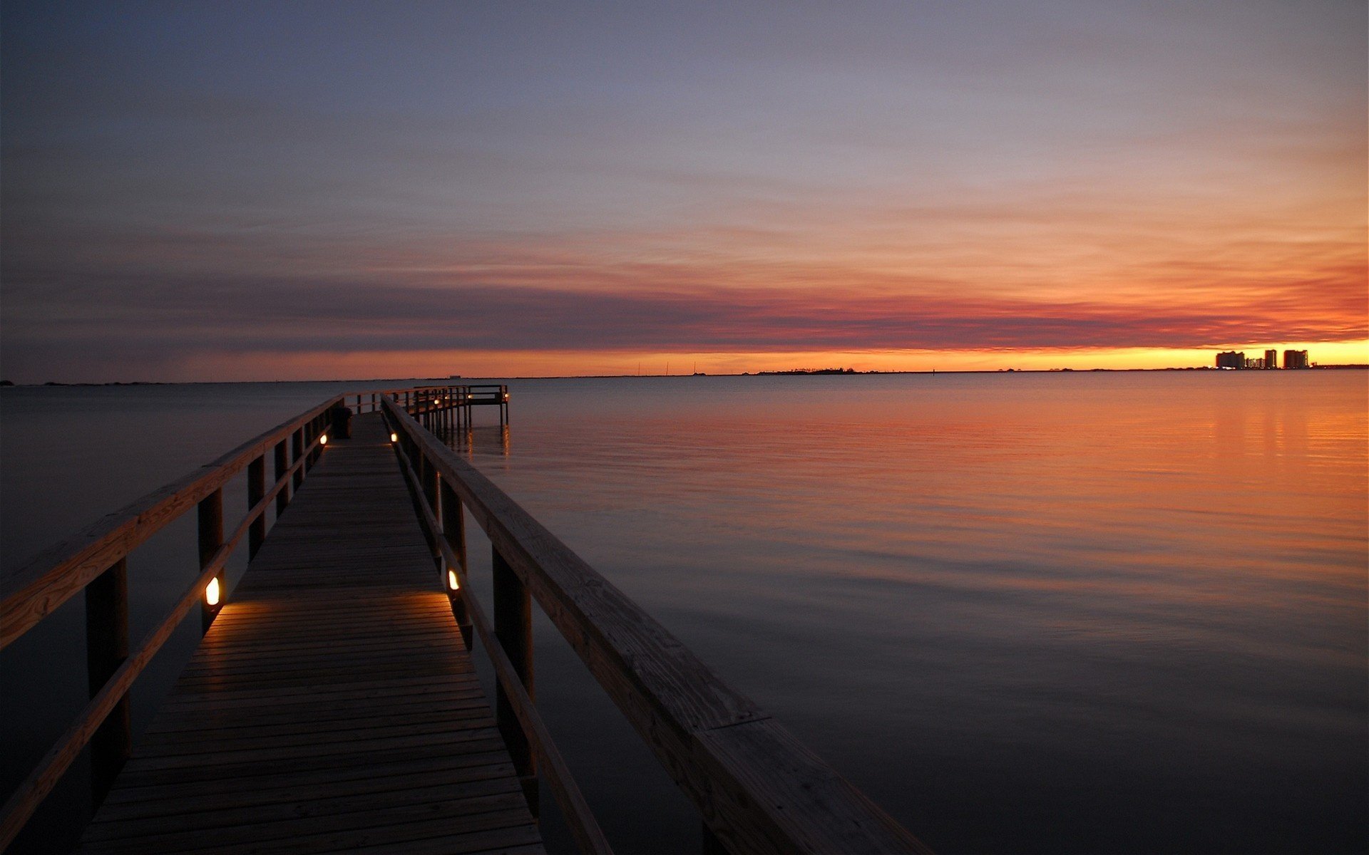 sonnenuntergang pier