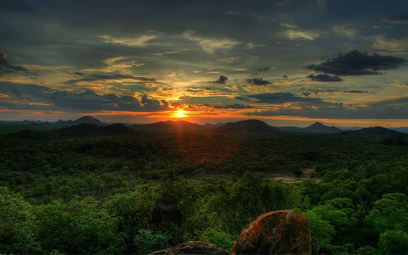 sonnenuntergang wald himmel afrika