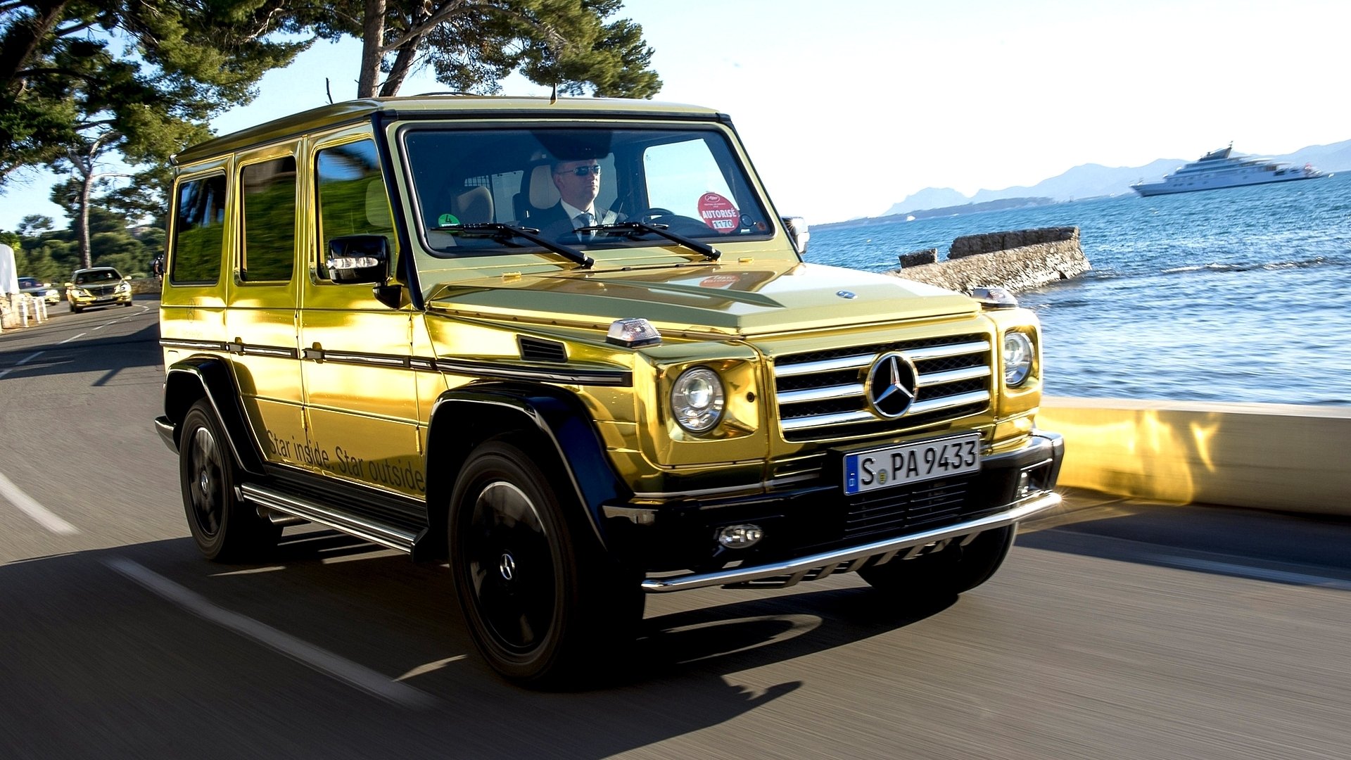 car wallpaper mercedes benz g500 2012 festival de cannes gold automotive wallpaper mercedes benz.g500 gold