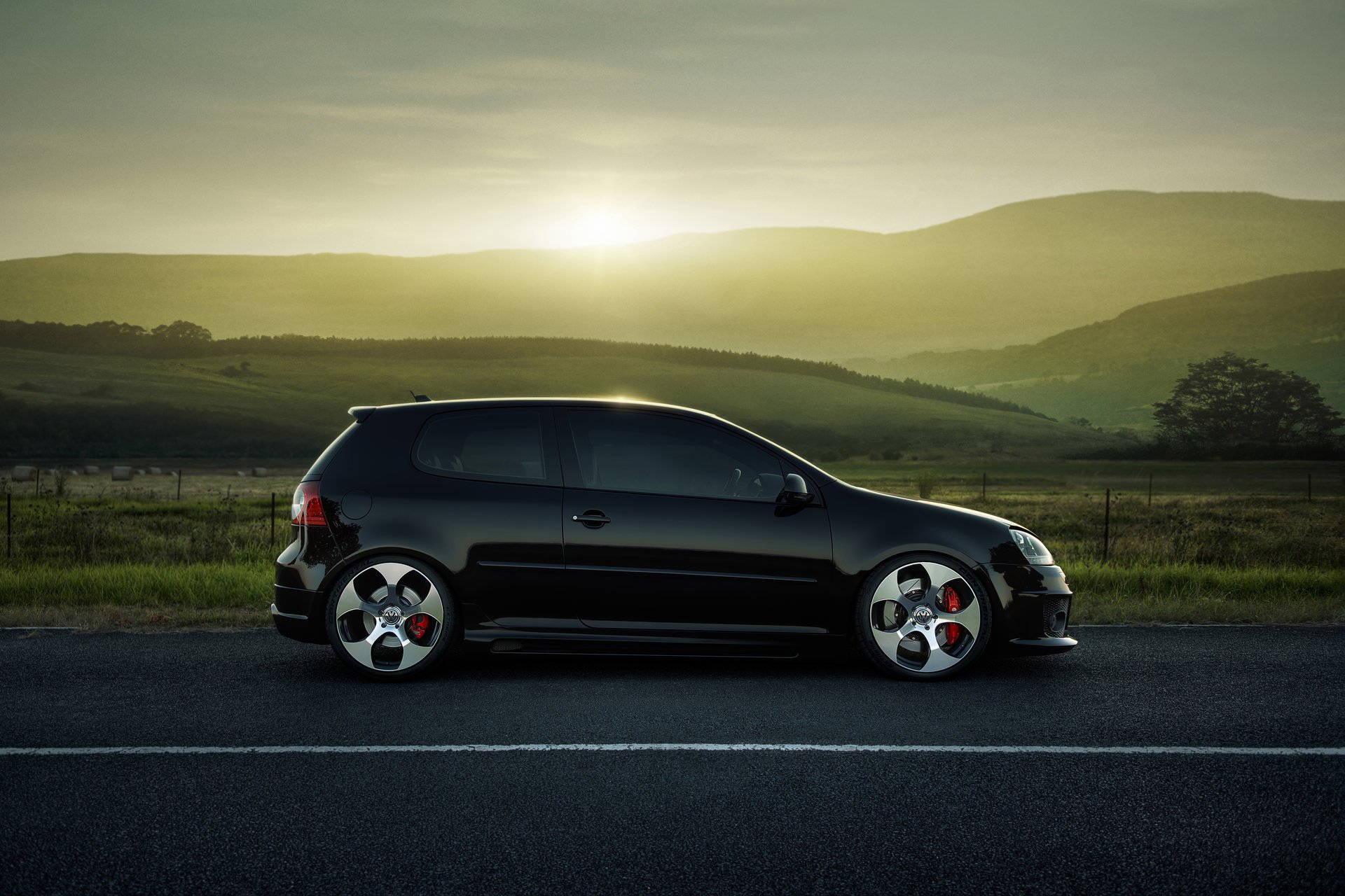 гольф gti mkv volkswagen vw диски боком дорога поля