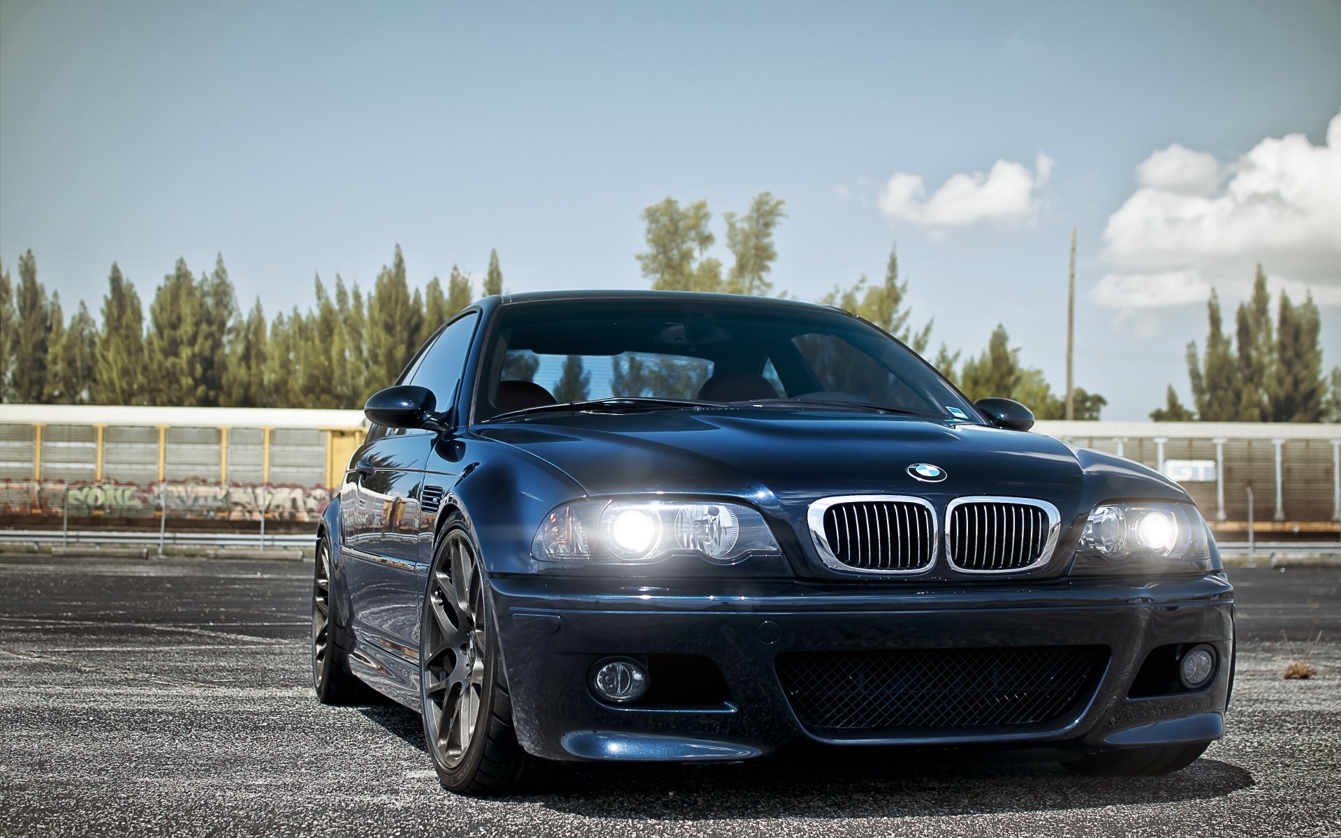 bmw m3 e46 bmw avant tuning bleu phares ciel