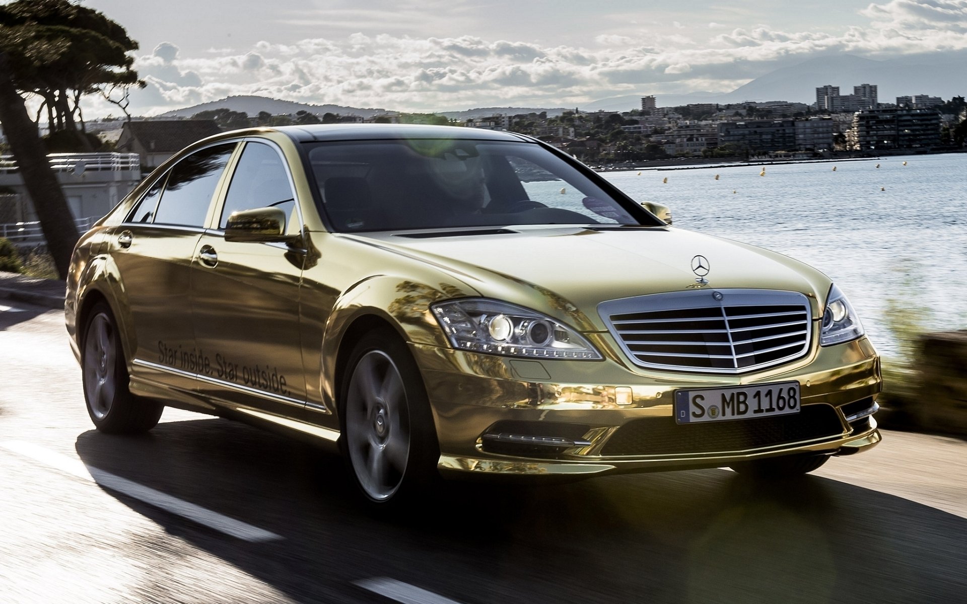 mercedes-benz s-klasse festival von cannes mercedes limousine front gold spec.version himmel