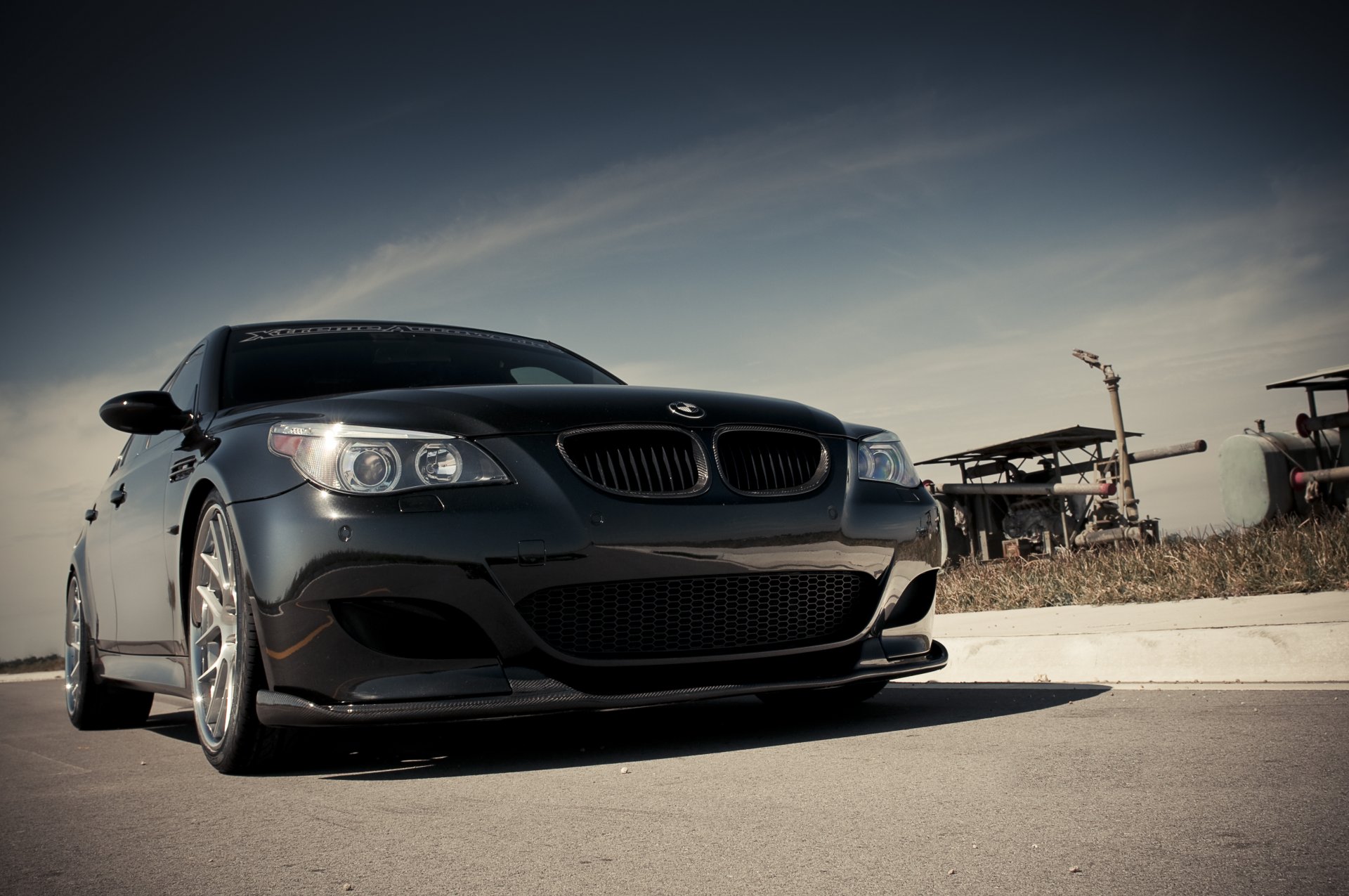 bmw m5 e60 черный бмв передняя часть небо облака