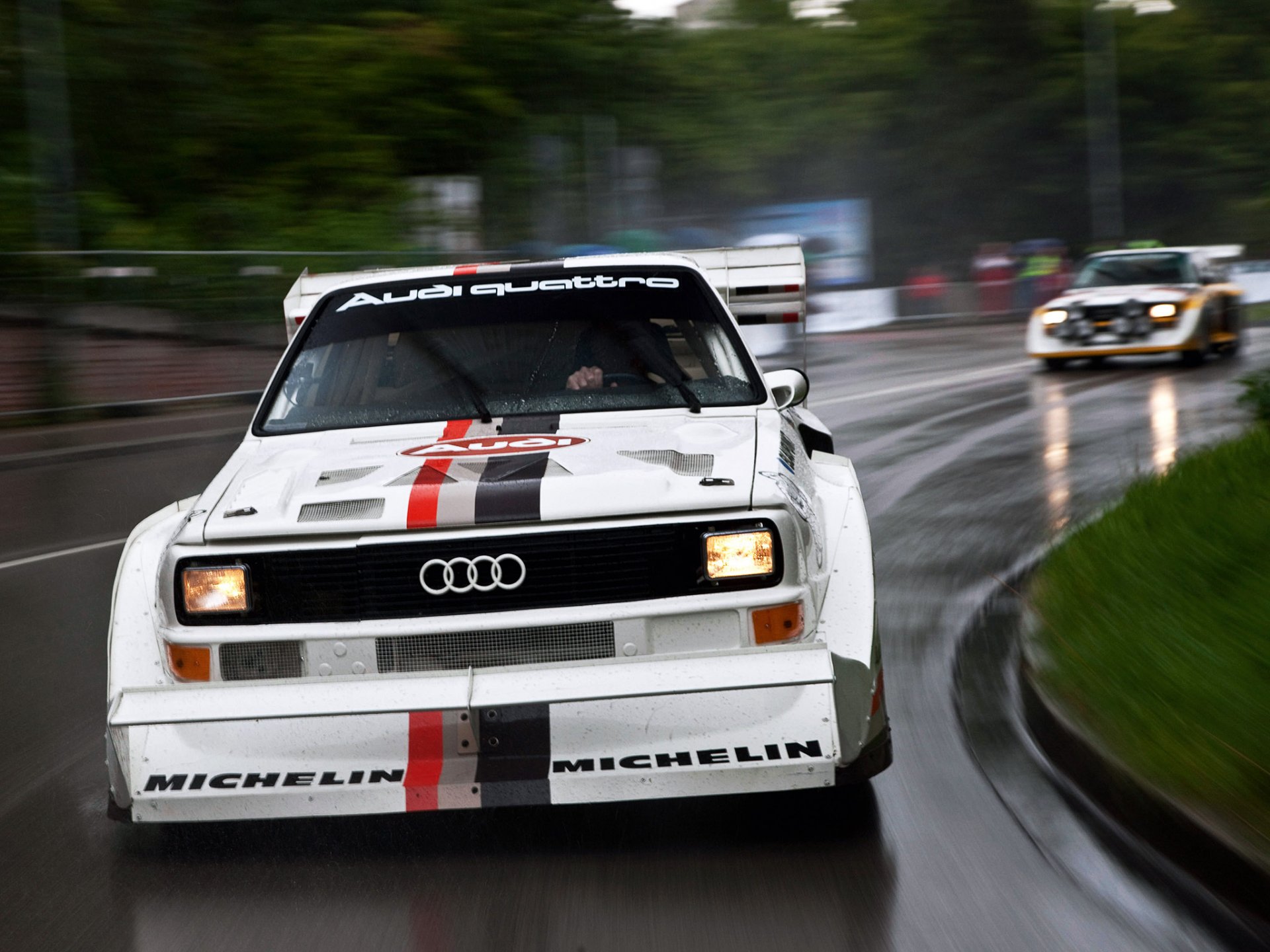 audi sport quattro s1 pikes peak rallye regen unschärfe