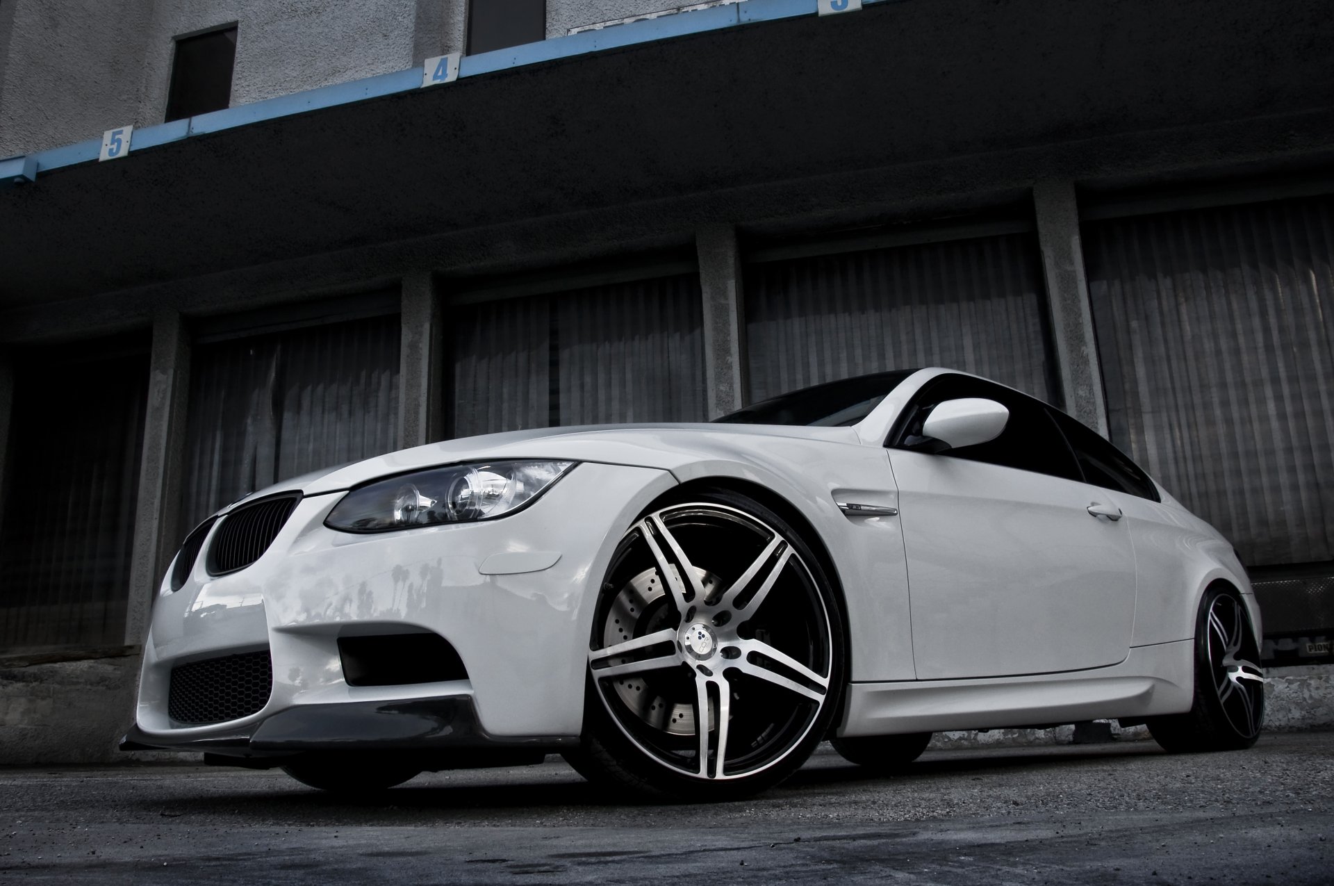 bmw m3 e92 bianco ruote bmw box