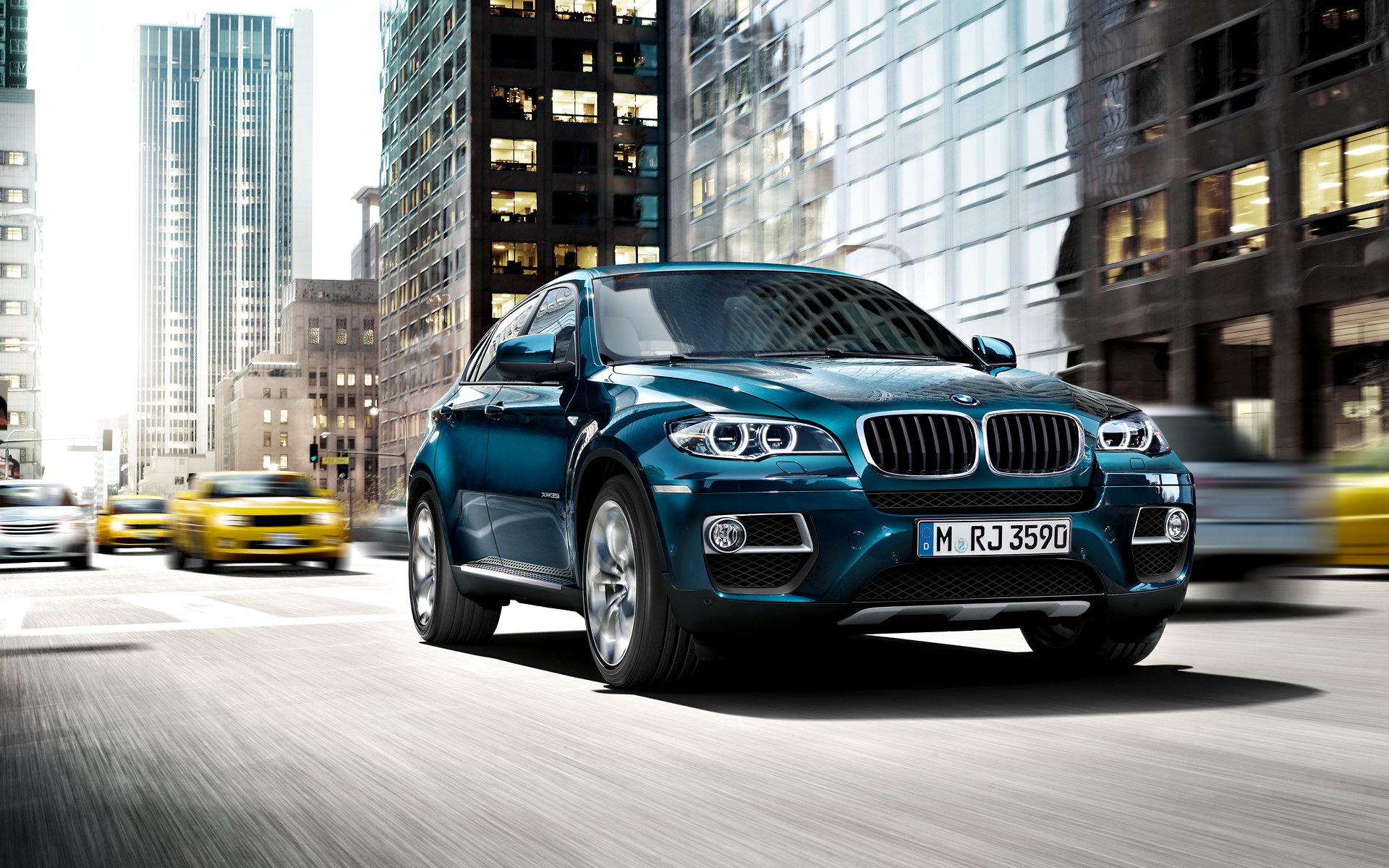 bmw x6 allradantrieb 35i blau stadt