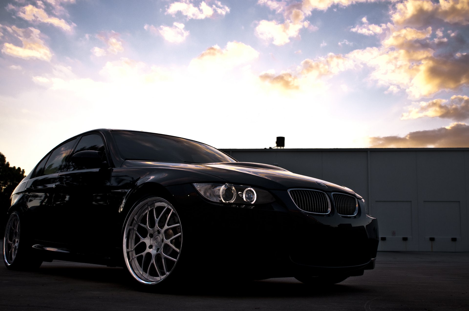 bmw m3 e90 berlina nero bmw cielo nuvole tramonto