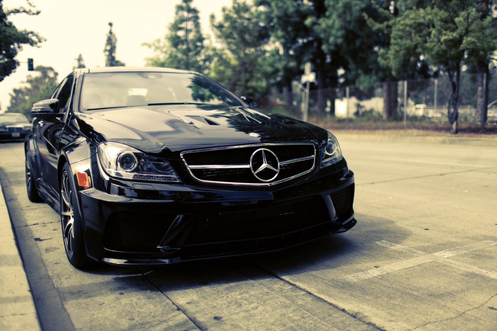 mercedes-benz c-klasse c 63 c204 black mercedes benz street