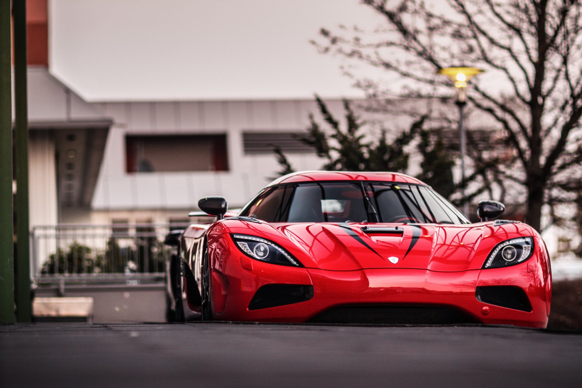 koenigsegg agerar rosso serata