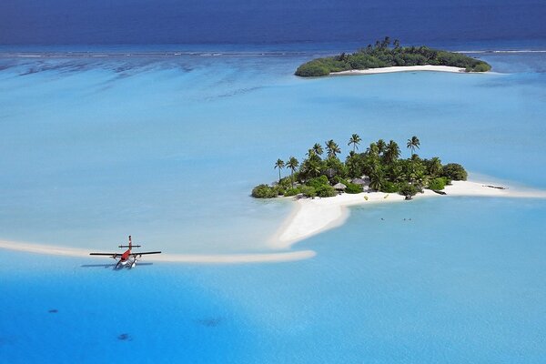 Plane landing in the Maldives