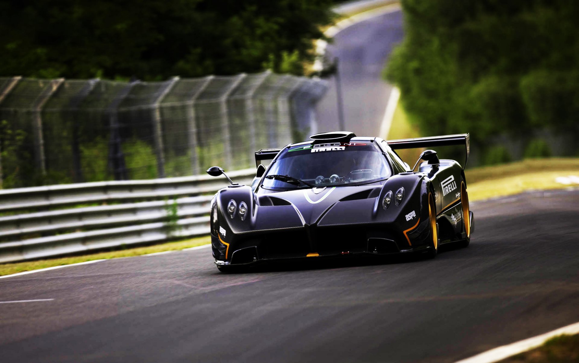 pagani zonda g nürburgring nordschleife racord pista de carreras infierno verde