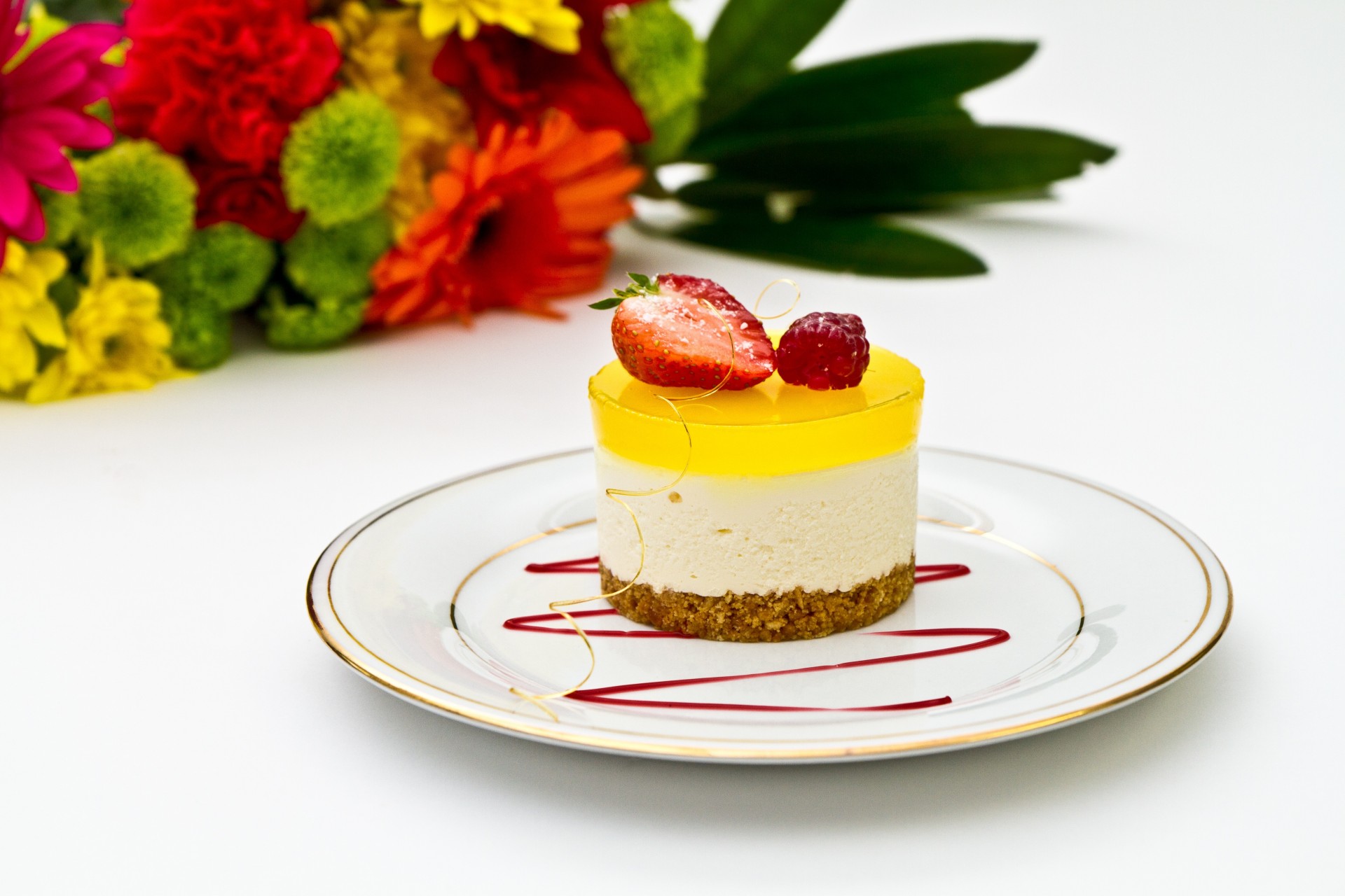 cibo bacche fragole dolce dessert