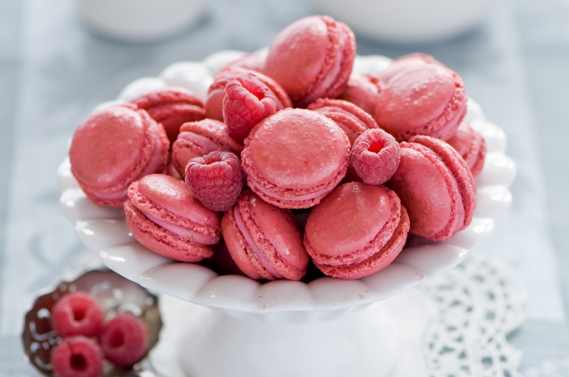 rosa frambuesa macaron bayas dulce postre macaron galletas