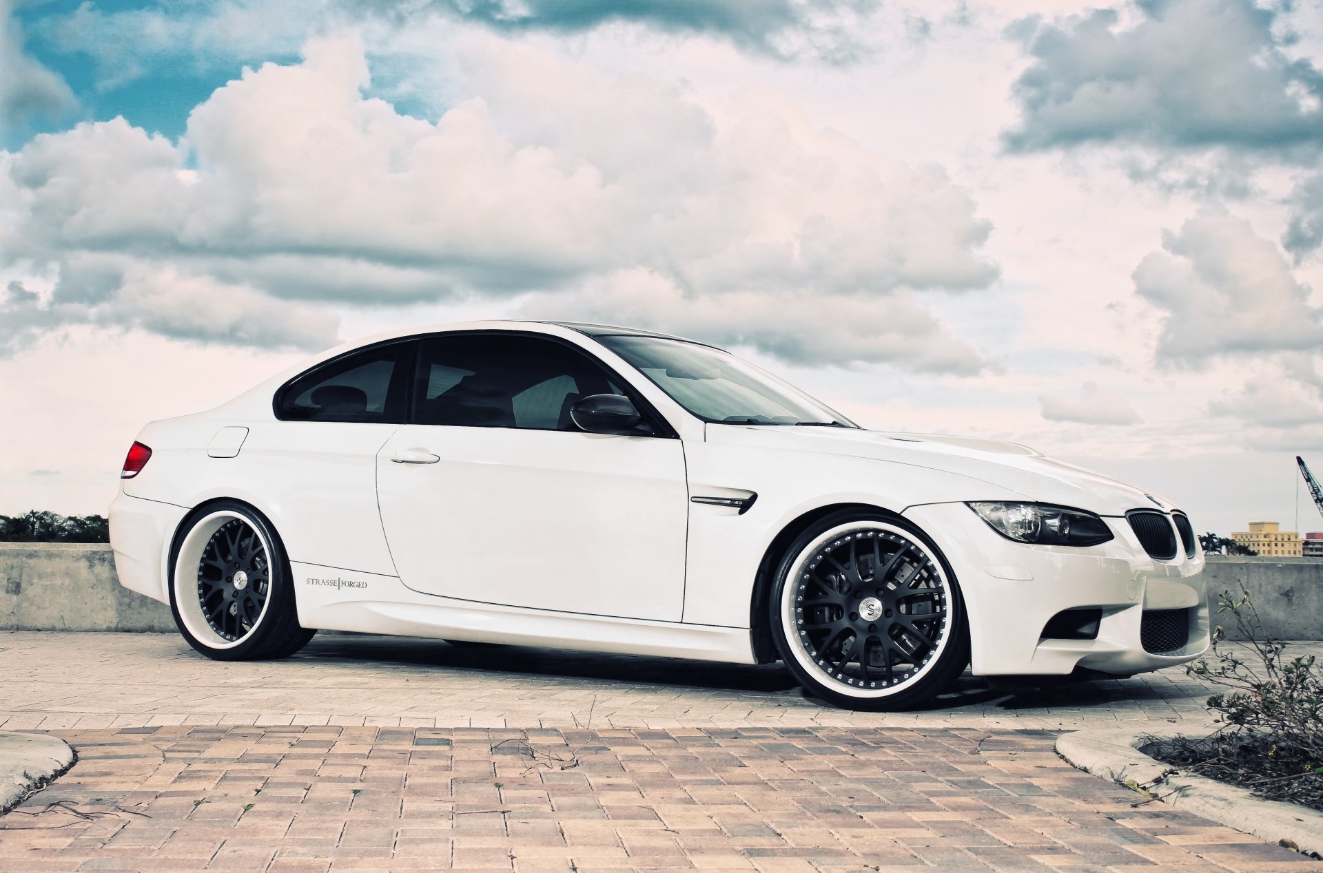 bmw m3 e92 blanc bmw ciel nuages