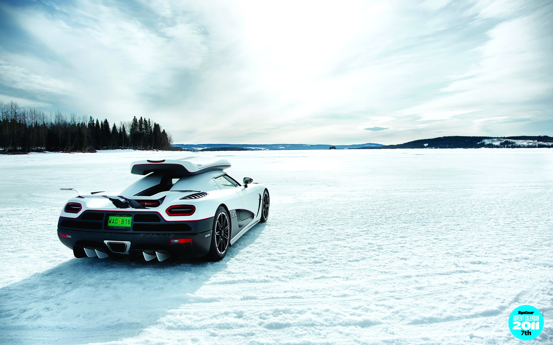 top gear calendario de aparición top gear engranaje superior koenigsegg agera koenigsegg agera superdeportivo hipercoche vista trasera maletero invierno nieve lago bosque cielo