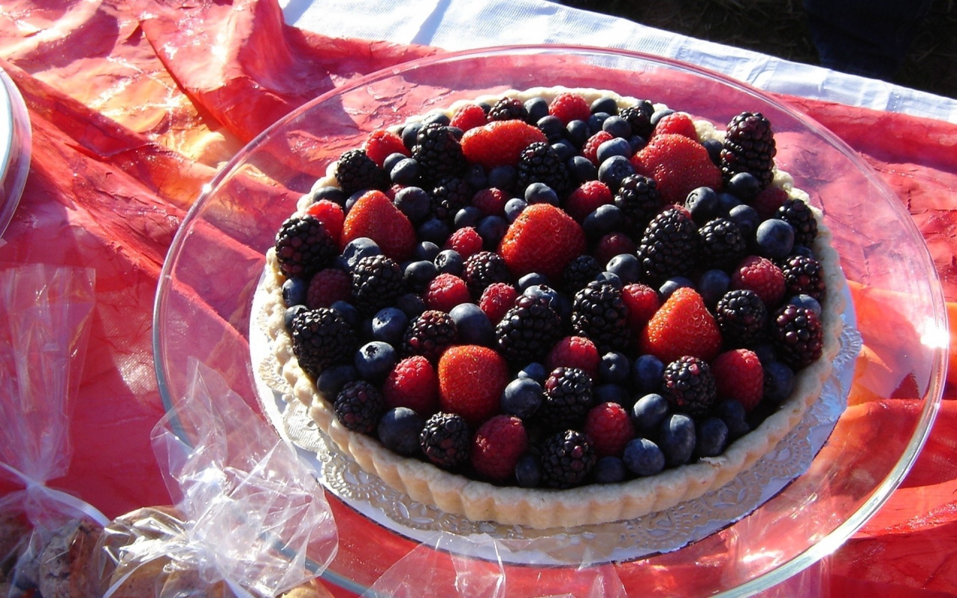 cranberries bowl blackberry raspberry berrie