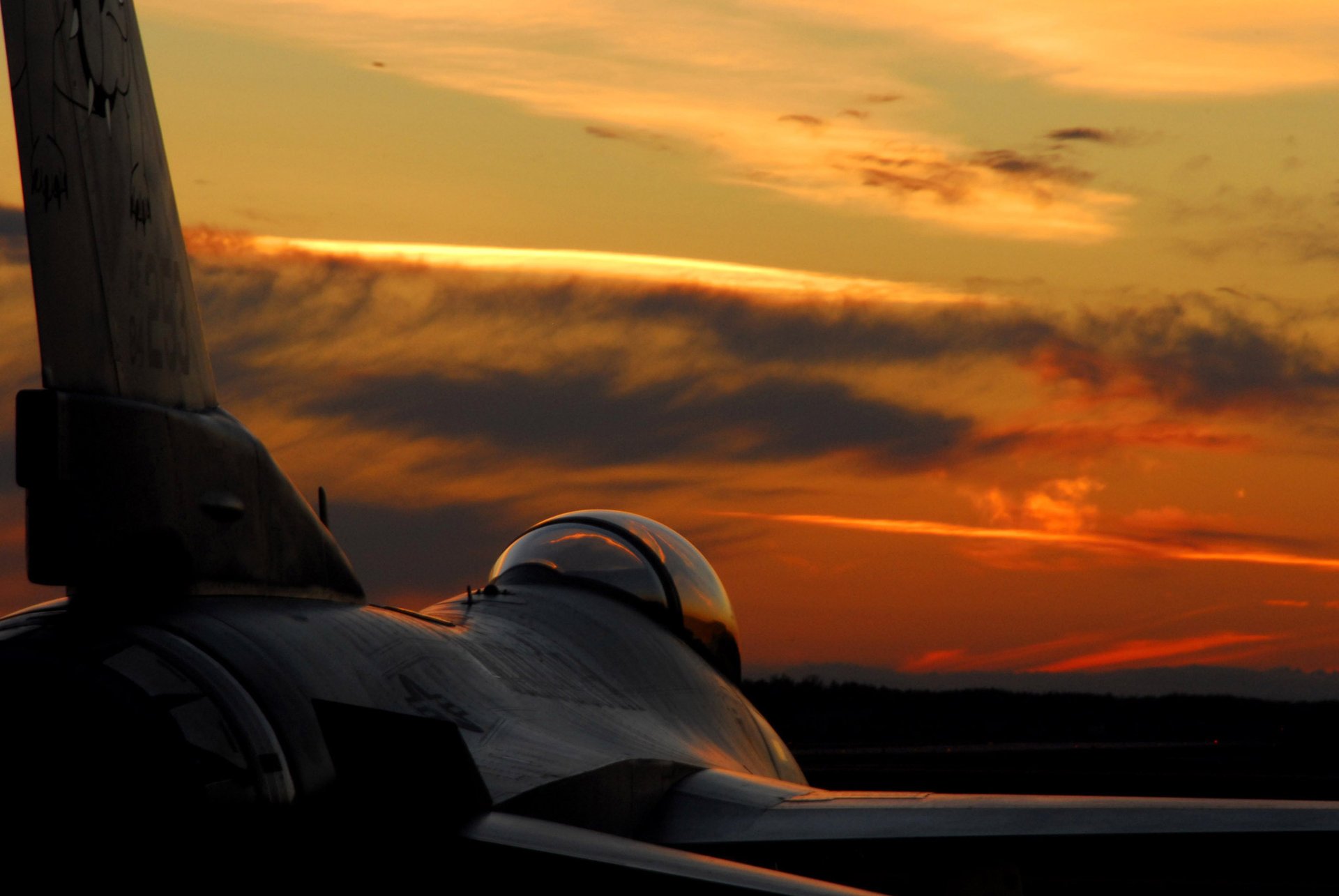 fighter beautiful cabin wing sunset