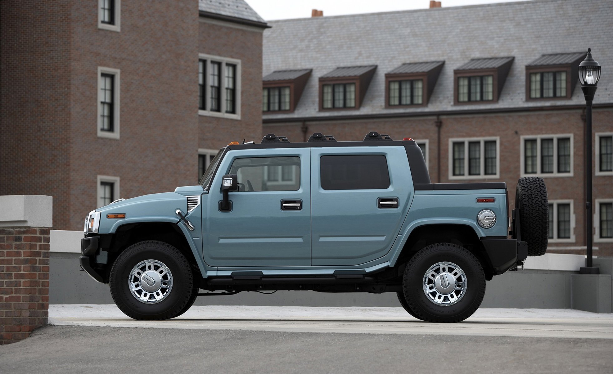 hummer h2 ville rue