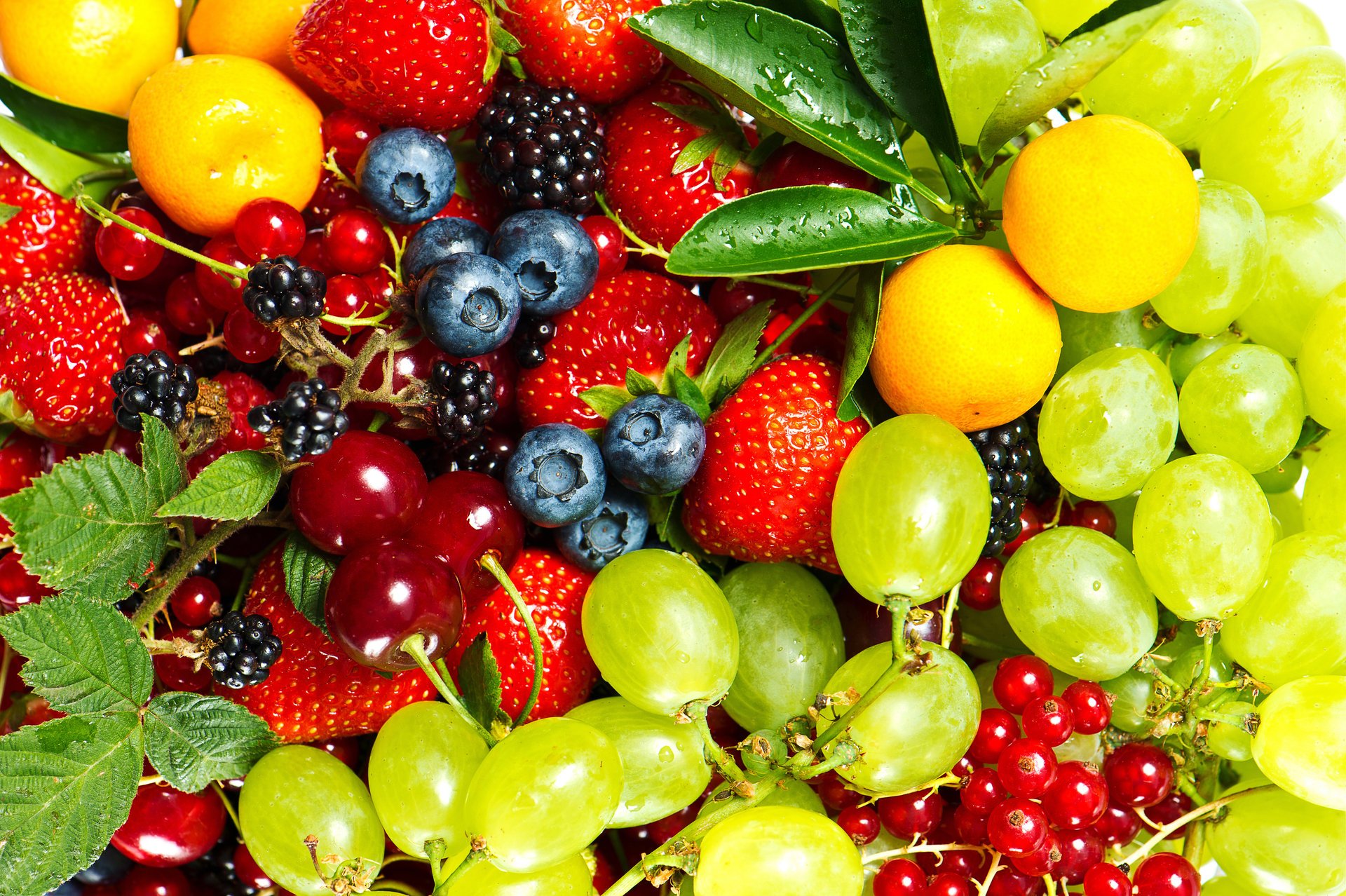 trawberry cherry berries gooseberry currant